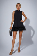 Alaina | Dames Mouwloze Mock Neck Mini Jurk met Veerzoom