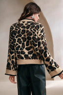 Amabel | Dames Lange Mouw Cardigan met Strikvoorkant in Luipaardprint