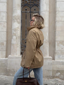 Brenda | Dames Utility Jacket met Trekkoord in de Taille en Hoge Hals