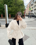 Deborah | Dames Geknoopte Sjaalkraag Faux Suède Trenchcoat Jas