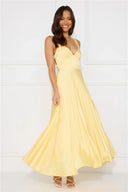 Alessandra | Geel geplooide maxi-jurk