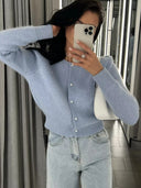 Kyndall | Dames Crew Neck Lange Mouw Knopen Voorkant Gebreide Cardigan