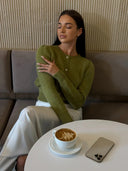Kyndall | Dames Crew Neck Lange Mouw Knopen Voorkant Gebreide Cardigan