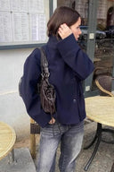 Lexa | Dames Asymmetrische Hoge Hals Knop Voor Jacket