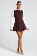 Lyra | Dames Mouwloze Uitlopende Hem Elegante Basis Mini Jurk