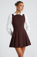 Lyra | Dames Mouwloze Uitlopende Hem Elegante Basis Mini Jurk