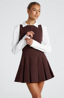 Lyra | Dames Mouwloze Elegante Basis Mini Jurk met Flared Hem