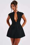 Benthe | Elegante Mini-jurk voor Dames met Diepe V-hals